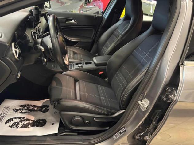 MERCEDES-BENZ GLA 220 d Automatic 4Matic Sport - KM E SERVICE CERTIFIC. rif. 24152843 - Foto 5