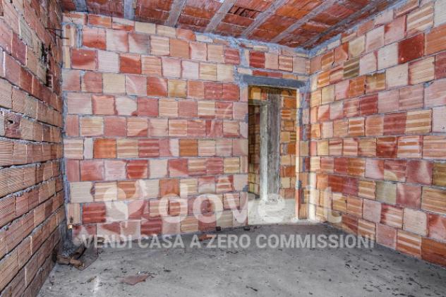 Appartamento di 136 m² con 5 locali e box auto in vendita a Breno - Foto 11