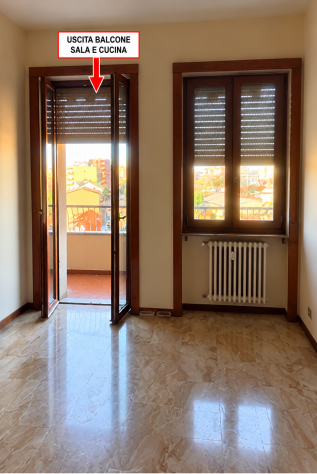 AMPIO BILOCALE AL 6° PIANO CON DUE BALCONI, CUCINA ABITABILE E CANTINA - Foto 9