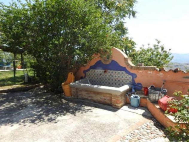 Immobile in asta di 434 m² con più di 5 locali e box auto in vendita a Teramo - Foto 11