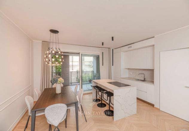 Appartamento di 90 m² con 5 locali e box auto in affitto a Milano - Foto 6