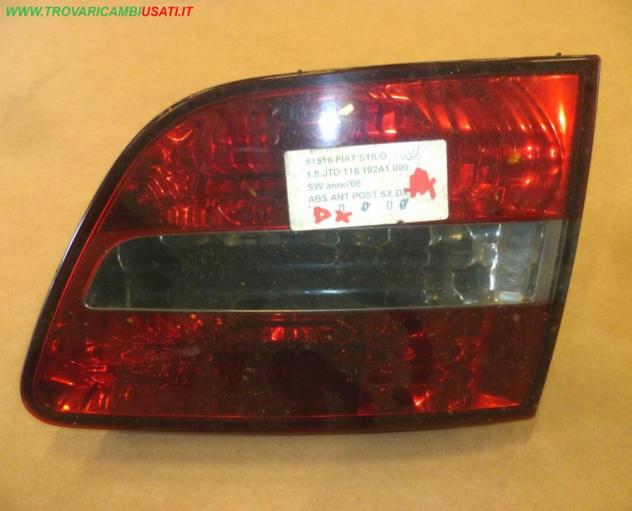 FANALE POST.DX.(parte est.) FIAT STILO (192-2C/2V)  Parti elettriche  Fanaleria  Fanali  Fanale int. post. d FIAT - STILO - 01-10-2001 - 01-06-2009