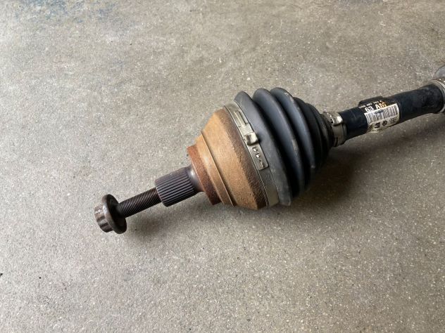 Semiasse anteriore SX Volkswagen Tiguan 2.0TDI 4x4 del 2010 (5N407763A) - Foto 2