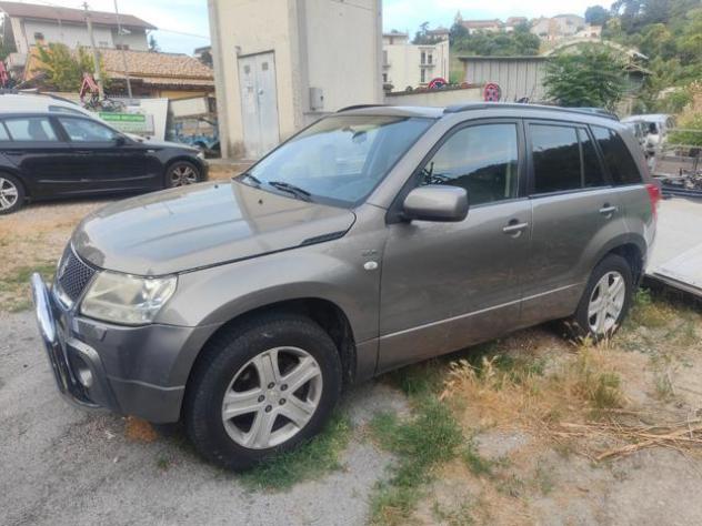 SUZUKI Grand Vitara 1.9 DDiS 5 porte Executive rif. 23840992 - Foto 2