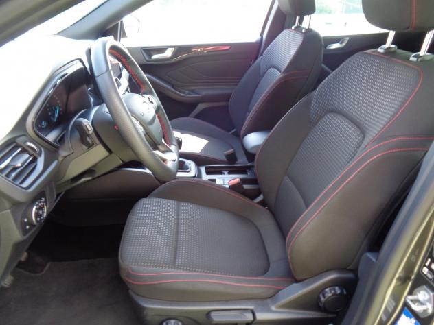 Ford Focus Focus 1.0 EcoBoost Hybrid 125 CV 5p. ST-Line - Foto 8