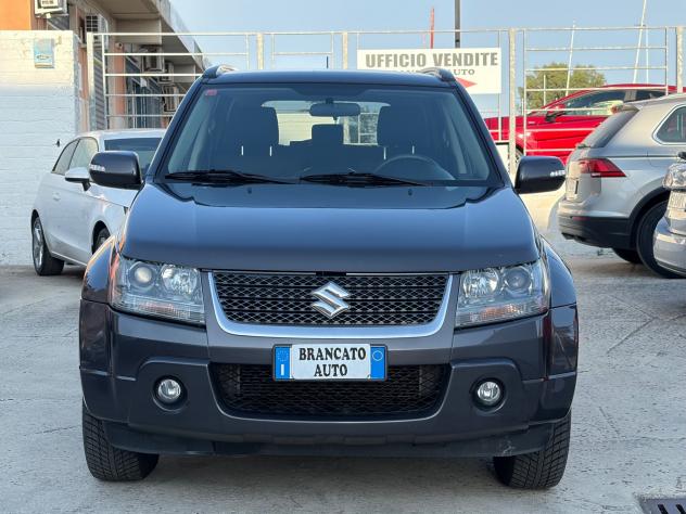 Suzuki Grand Vitara 1.9 DDiS 5 porte Executive Crossover - Foto 2