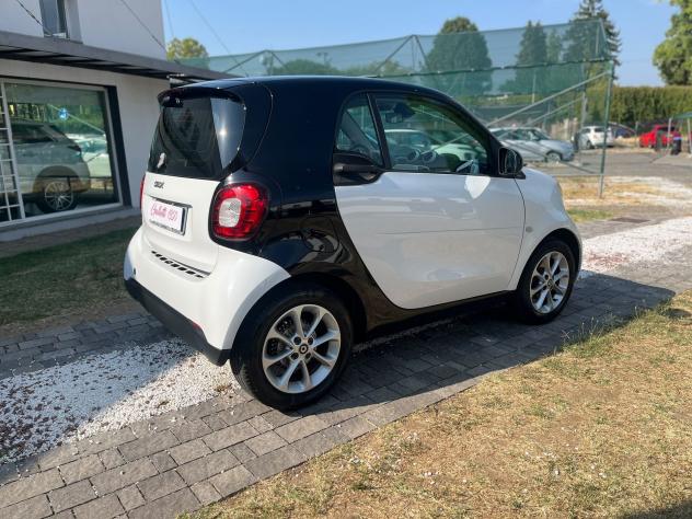 smart fortwo 1.0 Passion 71cv twinamic - Foto 8