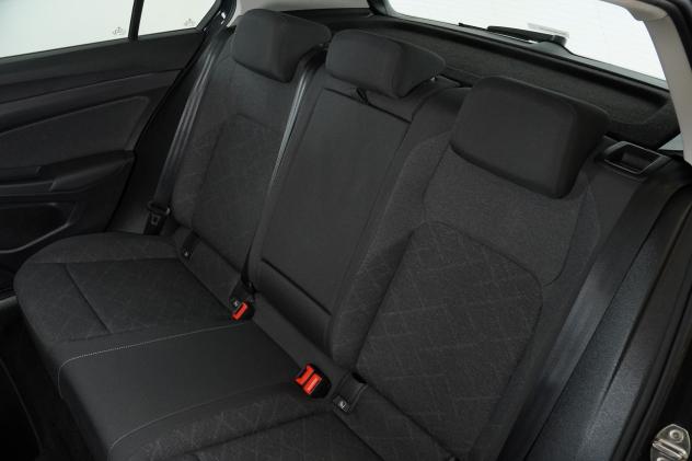 Volkswagen Golf 1.0 TSI EVO Life 110CV - Foto 10