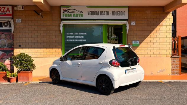 Toyota Aygo 1.0 12V VVT-i 5 porte Lounge Connect MMT - Foto 6