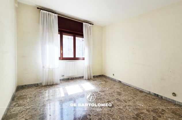 APPARTAMENTO VIA BENEVENTO C/O VIALE MAGNA GRECIA - Foto 5