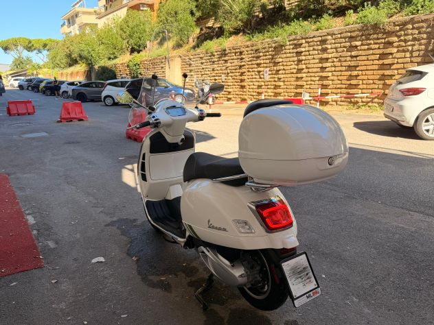 Piaggio Vespa GTS 310 Supertech - Foto 12