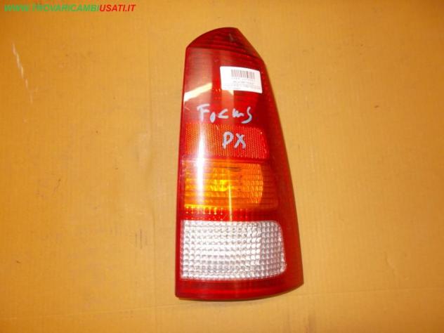 FANALE POST.D. FORD FOCUS (CAK) 3p / 5p / Wagon  Parti elettriche  Fanaleria  Fanali  Fanale post. sx. FORD - FOCUS - 01-11-2001 - 01-11-2004