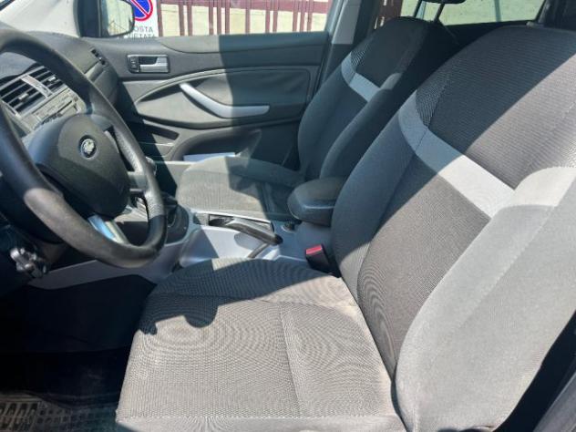 FORD Kuga + 2.0 TDCi 163 CV 4WD DPF rif. 23935600 - Foto 8