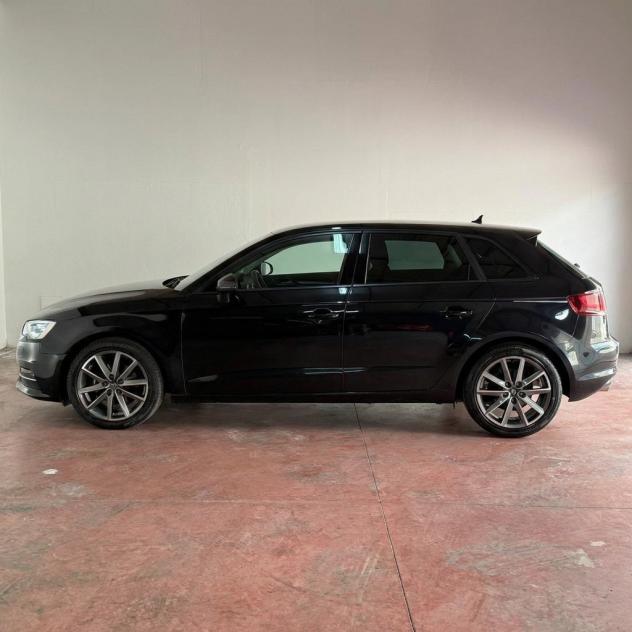 Audi A3 1.6 TDI 105CV SPORTBACK S TRONIC - Foto 3