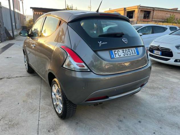 LANCIA Ypsilon 0.9 TwinAir 85 CV 5 porte Metano Ecochic Platinum rif. 23193465 - Foto 2