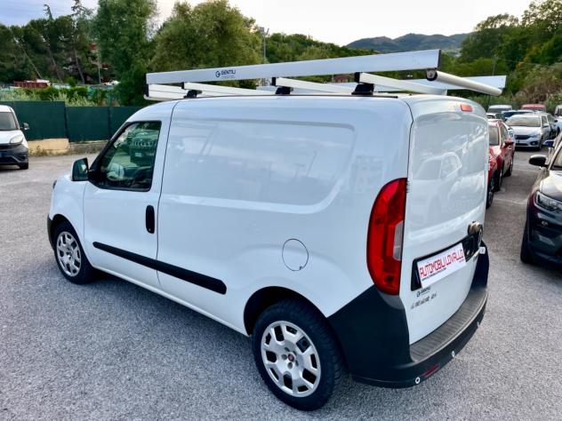 Fiat Doblo 1.6 MJT 105CV 3 posti - Foto 4