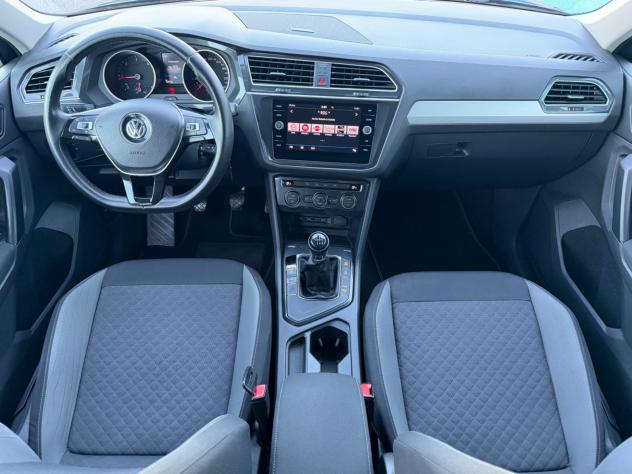 Volkswagen Tiguan 1.6 TDI 115cv R-Line 2019 - Foto 6