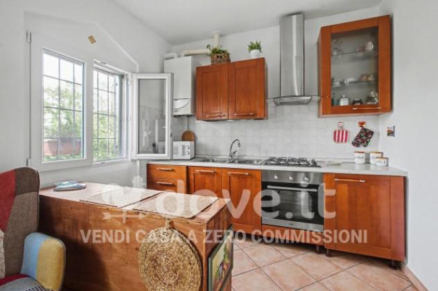 Appartamento di 130 m² con 3 locali e box auto in vendita a Besate - Foto 5