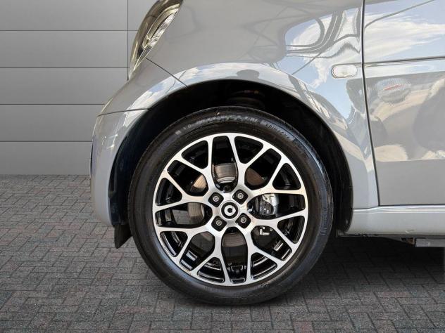 smart fortwo EQ RACINGREY - 22kW | 56CV - ELETTRICA | 2022 - Foto 10