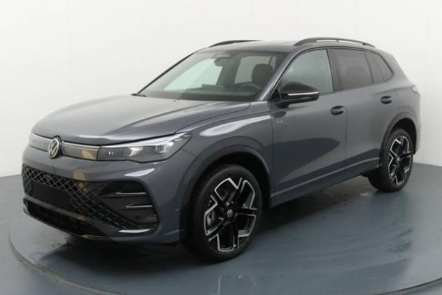 VOLKSWAGEN Tiguan 2.0 TDI 193 CV DSG 4MOTION R-Line Plus Tett&Gancio rif. 22741316