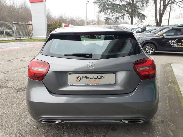 Mercedes-Benz Classe A A 180 d Automatic Sport GARANZIA-KM CERTIFIC - Foto 4