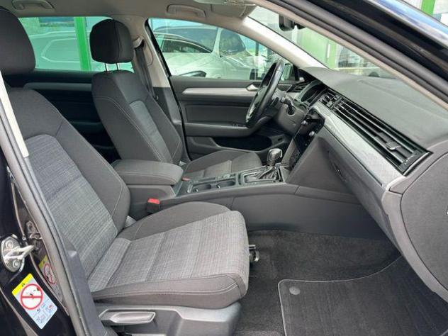 VOLKSWAGEN Passat Variant 2.0 TDI SCR EVO DSG Business rif. 23883769 - Foto 9