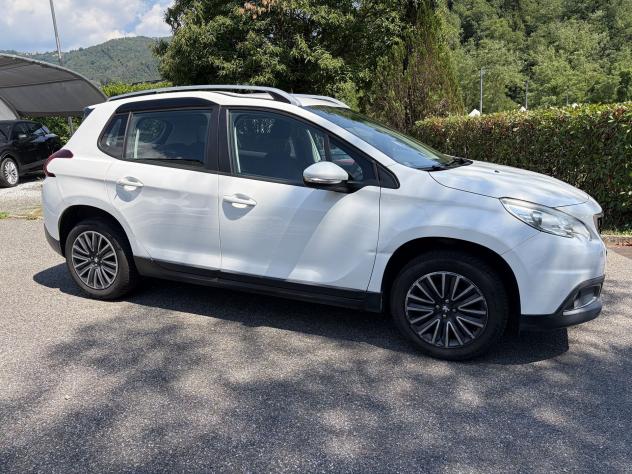 Peugeot 2008 PureTech 82 Allure - Foto 4