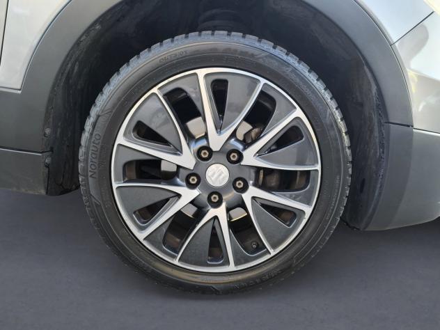 Suzuki S-Cross 1.6 DDIS 120 HP STYLE NEOPATENTATI - Foto 7
