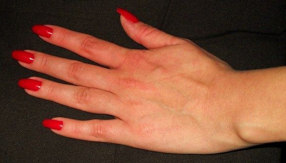 BRAVA MASSAGGIATRICE A NAPOLI, ZONA AGNANO. Tel:3762792930