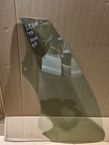 VETRO SCENDENTE ANTERIORE SINISTRO SEAT Leon 4° Serie (13)