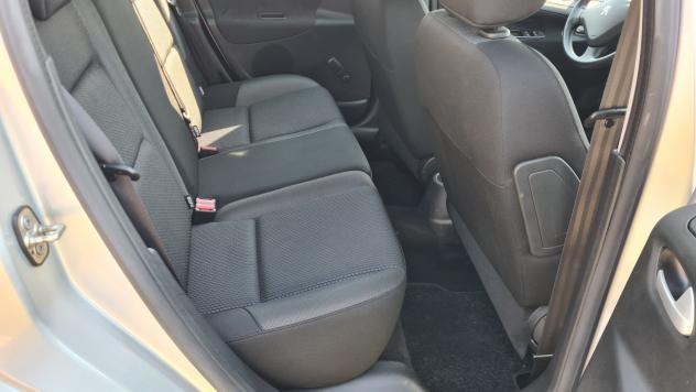 Peugeot 207 1.4 HDi 70 cv 2013 NEOPATENTATI - Foto 6