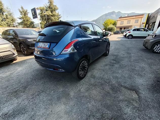 Lancia Ypsilon 1.0 FireFly 70cv Hybrid Gold Plus - Foto 4