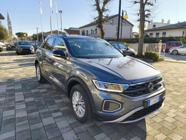 VOLKSWAGEN T-Roc 2.0 TDI SCR 150CV Life DSG rif. 24104885 - Foto 2