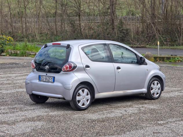 Toyota Aygo 1.0 12V VVT-i 5 porte Now Connect 2010-E5 Manuale NEO - Foto 6