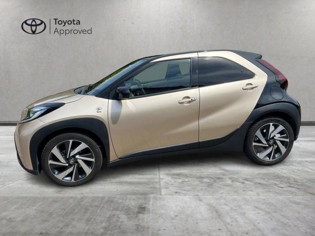 Toyota Aygo X 1.0B (72 CV) Lounge S-CVT - Foto 3