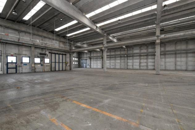 Immobile di 9500 m² con più di 5 locali in vendita a Brescia - Foto 15