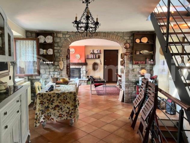 Casa indipendente di 122 m² con 5 locali e posto auto in vendita a Colli Verdi - Foto 9