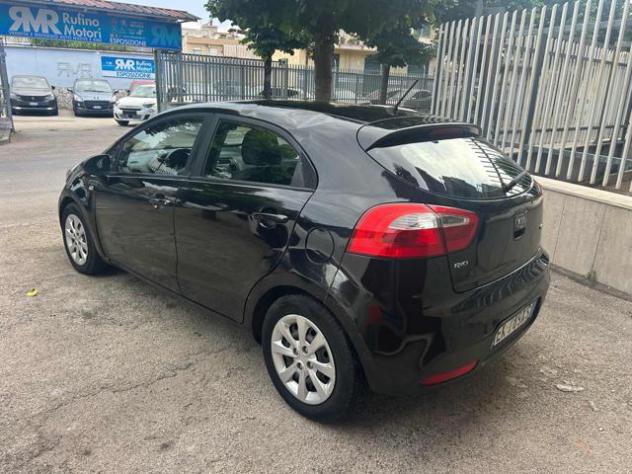 KIA Rio 1.1 CRDi 5p. Cool rif. 23833123 - Foto 5