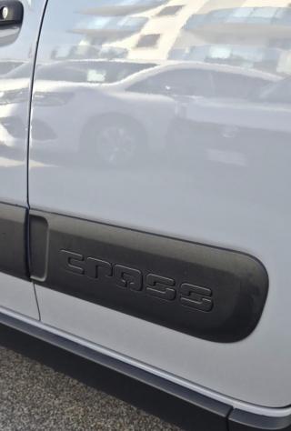 FIAT - Panda - 1.0 FireFly S&S Hybrid City Cross - Foto 8