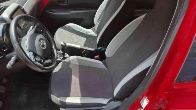 TOYOTA Aygo 1.0 VVT-i 69 CV 5 porte x-clusiv rif. 23708472 - Foto 8