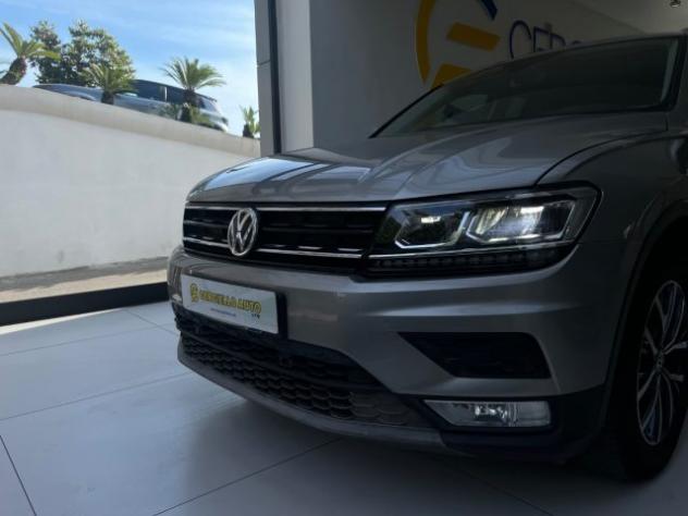 VOLKSWAGEN Tiguan 1.6 TDI SCR Style BlueMotion Technology rif. 23941128 - Foto 8