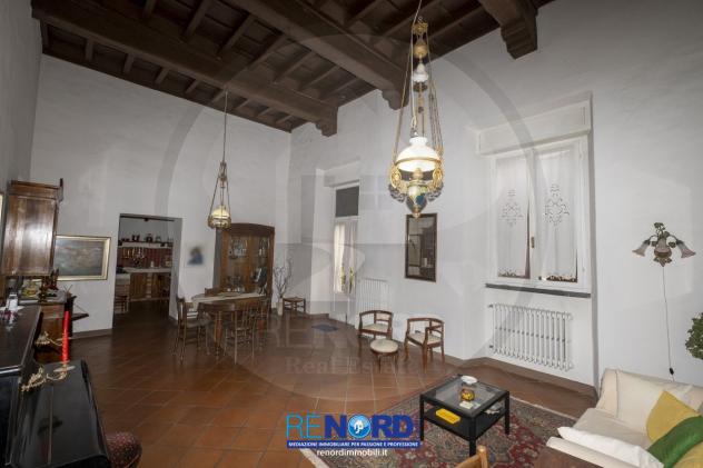 RIF. VIL7072 - INVERNO E MONTELEONE - Porzione di castello: abitazione di 5 locali e doppi servizi, cantina/taverna e giardino privato. - Foto 10