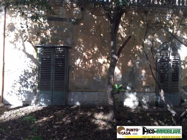 VENDESI VILLA storica ottocentesca nel cuore di Palermo - Foto 18
