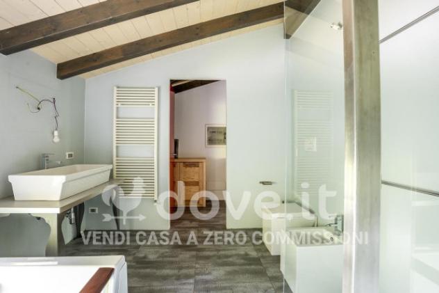 Villa di 300 m² con più di 5 locali e box auto in vendita a Rancio Valcuvia - Foto 4