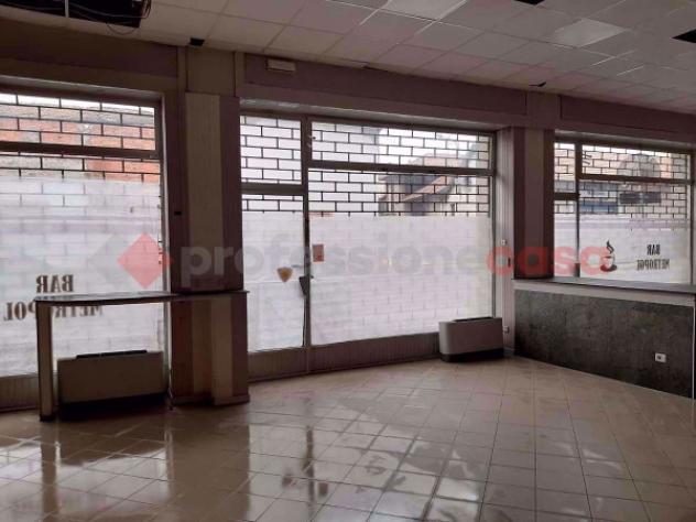 Immobile di 130 m² con 2 locali in affitto a Borgomanero - Foto 4