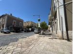 LOCALE ANGOLARE ZONA CENTRALE