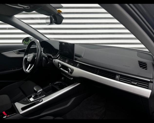 AUDI A4 AVANT 35 TFSI MHEV S LINE EDITION S-TRONIC rif. 23793242 - Foto 4