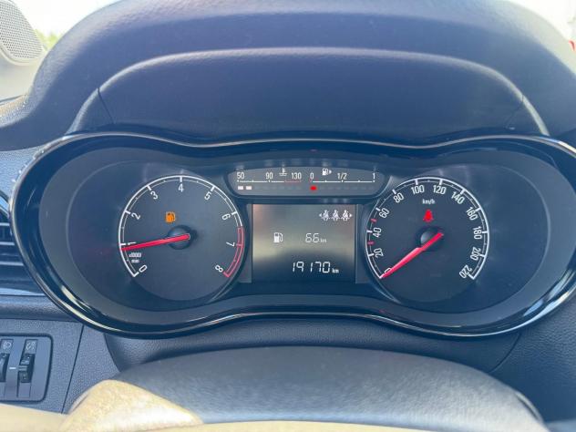 Opel Karl Karl 1.0 Rocks 73cv my19 - Foto 9