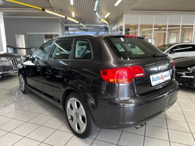 AUDI A3 SPB 2.0 16V TDI S tronic Ambition rif. 23830968 - Foto 4