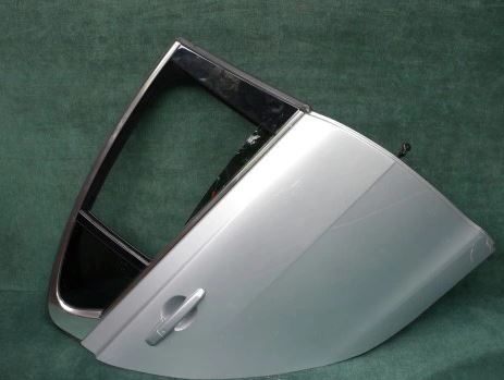 PORTA POSTERIORE DX JAGUAR XE DAL 2015 AL 2023